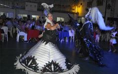 Foto de la galería: Carnaval "como en los viejos tiempos" en el club Sarmiento