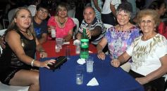 Foto de la galería: Carnaval "como en los viejos tiempos" en el club Sarmiento