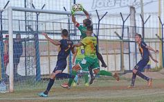 Foto de la galería: Mitre y La Picada no se sacaron ventajas en el partido de ida de la Súper Final