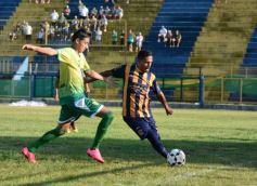 Foto de la galería: Mitre y La Picada no se sacaron ventajas en el partido de ida de la Súper Final