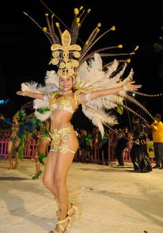 Foto de la galería: Cierre de lujo para los carnavales misioneros en San Ignacio