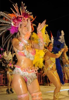 Foto de la galería: Cierre de lujo para los carnavales misioneros en San Ignacio