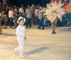 Foto de la galería: Cierre de lujo para los carnavales misioneros en San Ignacio