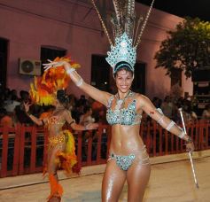 Foto de la galería: Cierre de lujo para los carnavales misioneros en San Ignacio