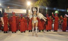 Foto de la galería: Cierre de lujo para los carnavales misioneros en San Ignacio