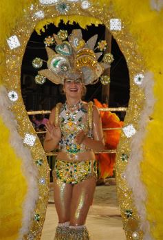 Foto de la galería: Cierre de lujo para los carnavales misioneros en San Ignacio