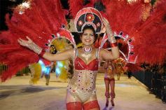 Foto de la galería: Cierre de lujo para los carnavales misioneros en San Ignacio