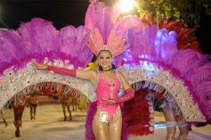 Foto de la galería: Cierre de lujo para los carnavales misioneros en San Ignacio