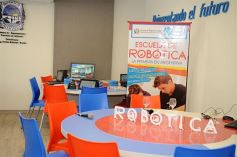 Foto de la galería: Inauguraron en Posadas la primera Escuela Robótica del país