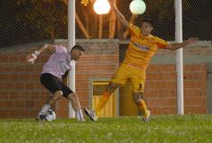 Foto de la galería: En una ráfaga Crucero lo dio vuelta y derrotó de local a Los Andes