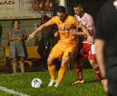 Foto de la galería: En una ráfaga Crucero lo dio vuelta y derrotó de local a Los Andes