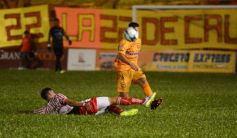 Foto de la galería: En una ráfaga Crucero lo dio vuelta y derrotó de local a Los Andes