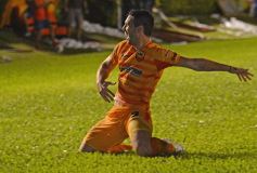 Foto de la galería: En una ráfaga Crucero lo dio vuelta y derrotó de local a Los Andes