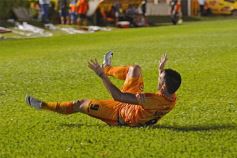 Foto de la galería: En una ráfaga Crucero lo dio vuelta y derrotó de local a Los Andes