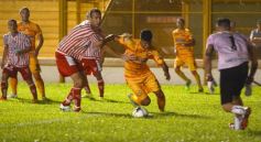Foto de la galería: En una ráfaga Crucero lo dio vuelta y derrotó de local a Los Andes