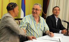 Foto de la galería: El ministro Bergman visitó Misiones y firmó un convenio con el gobernador