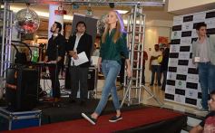 Foto de la galería: Colección Otoño-Invierno 2017, un desfile imponente en el Posadas Plaza Shopping