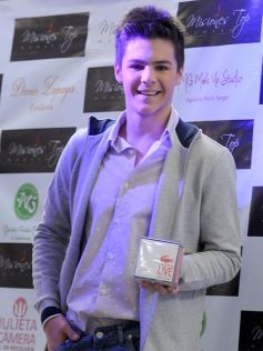 Foto de la galería: Colección Otoño-Invierno 2017, un desfile imponente en el Posadas Plaza Shopping