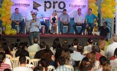 Foto de la galería: Referentes del PRO en todo Misiones se reunieron en el club Racing