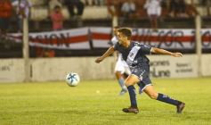 Foto de la galería: Hubo lluvia de goles en Villa Sarita, pero Guaraní no pudo ganar
