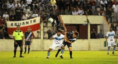 Foto de la galería: Hubo lluvia de goles en Villa Sarita, pero Guaraní no pudo ganar