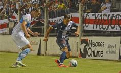 Foto de la galería: Hubo lluvia de goles en Villa Sarita, pero Guaraní no pudo ganar