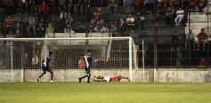 Foto de la galería: Hubo lluvia de goles en Villa Sarita, pero Guaraní no pudo ganar