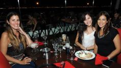 Foto de la galería: Noche de cumpleaños en Itakuá