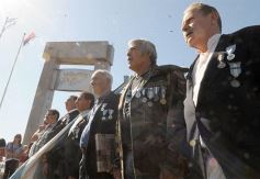 Foto de la galería: Homenaje a los veteranos de Malvinas en la costanera posadeña