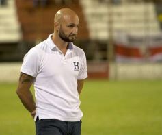 Foto de la galería: Una victoria que trajo un poco de oxígeno para Guaraní