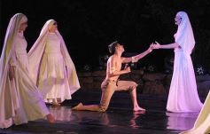 Foto de la galería: El Arcano de Viernes Santo deslumbró en la Cruz de Santa Ana