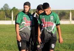 Foto de la galería: Aplastante triunfo de Mitre ante El Brete