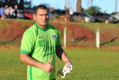 Foto de la galería: Aplastante triunfo de Mitre ante El Brete