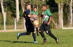 Foto de la galería: Aplastante triunfo de Mitre ante El Brete