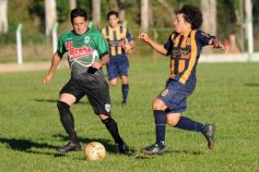 Foto de la galería: Aplastante triunfo de Mitre ante El Brete