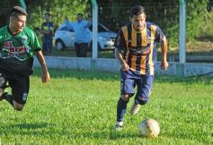 Foto de la galería: Aplastante triunfo de Mitre ante El Brete