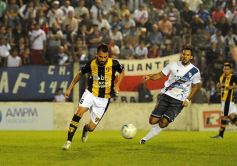 Foto de la galería: El día en que Guaraní se salvó definitivamente del descenso