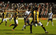 Foto de la galería: El día en que Guaraní se salvó definitivamente del descenso