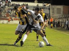 Foto de la galería: El día en que Guaraní se salvó definitivamente del descenso