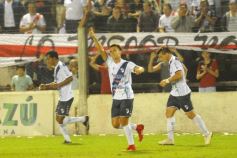 Foto de la galería: El día en que Guaraní se salvó definitivamente del descenso