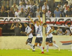 Foto de la galería: El día en que Guaraní se salvó definitivamente del descenso