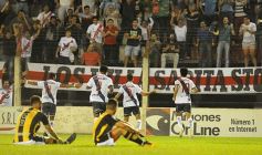 Foto de la galería: El día en que Guaraní se salvó definitivamente del descenso