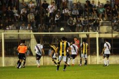 Foto de la galería: El día en que Guaraní se salvó definitivamente del descenso