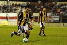 Foto de la galería: El día en que Guaraní se salvó definitivamente del descenso