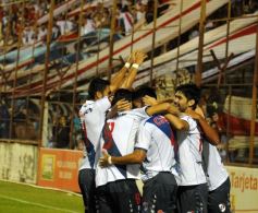 Foto de la galería: El día en que Guaraní se salvó definitivamente del descenso