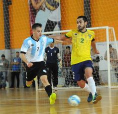 Foto de la galería: Posadas vibró con el superclásico sudamericano de Futsal