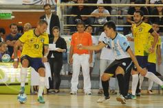 Foto de la galería: Posadas vibró con el superclásico sudamericano de Futsal