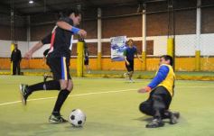 Foto de la galería: Arrancó el Torneo Mercantil en Posadas