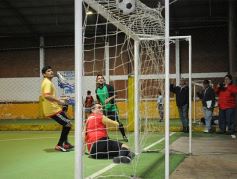 Foto de la galería: Arrancó el Torneo Mercantil en Posadas