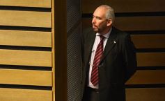 Foto de la galería: Apertura de sesiones en la Cámara: Primera parte